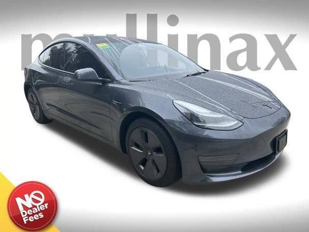 TESLA MODEL 3 2023 5YJ3E1EAXPF686632 image